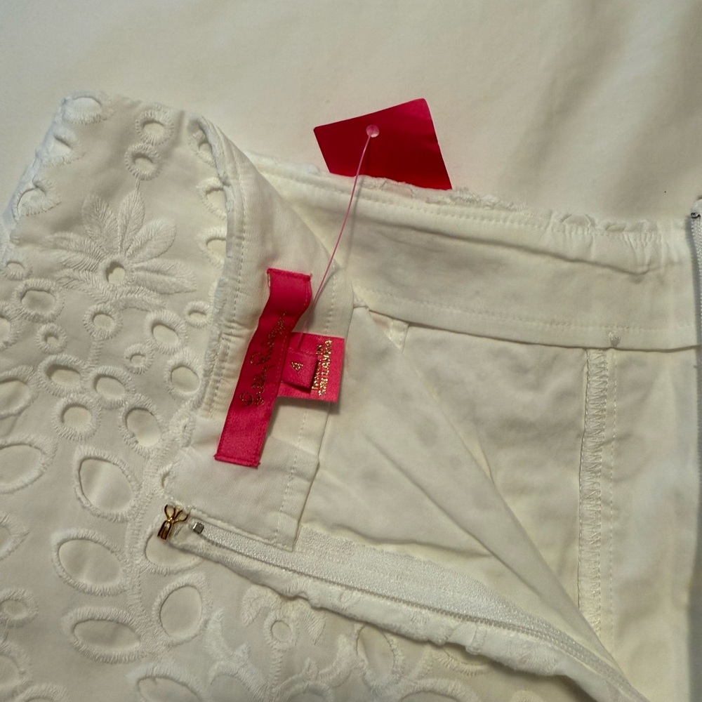 NWT Lilly Pulitzer Faye Skort Skort in Resort White Large Petal Eyelet - Picture 8 of 8